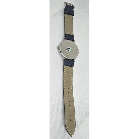 Man's Classic Luxury Round Date Silver Tone Case Blue Leather Strap Watch 13 - Picture 7 of 8